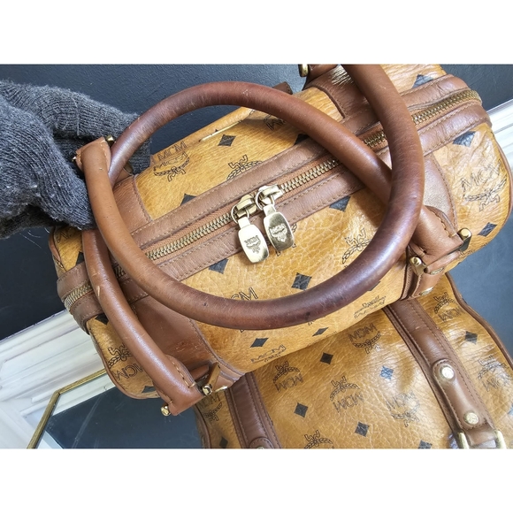 MCM Visetos Boston Bag Cognac With MCM Charm - Picture 10 of 12